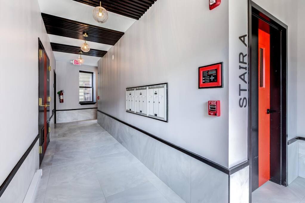 Luxury Designer Theme 2Br Apt Near Nyc / Thepath Newark Exterior foto